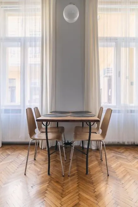 Stylish,Large & Bright Loft In City Center By Nw Budapest Hungary